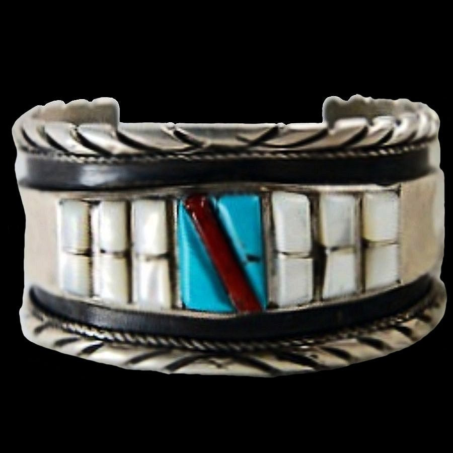 Bracelet Amérindien Navajo cobblestone, en Nacre, Turquoise et Corail