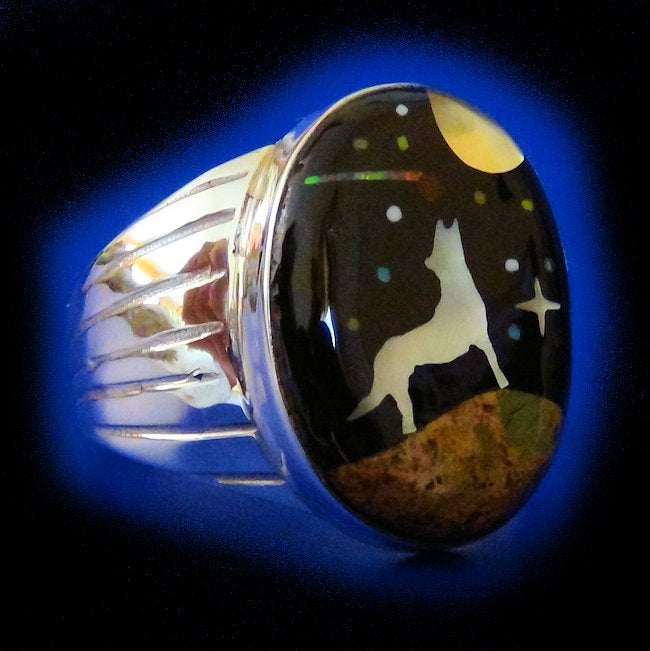 Bague Loup Hurlant en Argent et Pierres