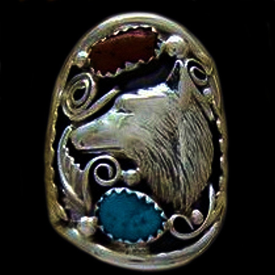 Bague Tête de Loup en Argent, Cabochons de Corail et de Turquoise
