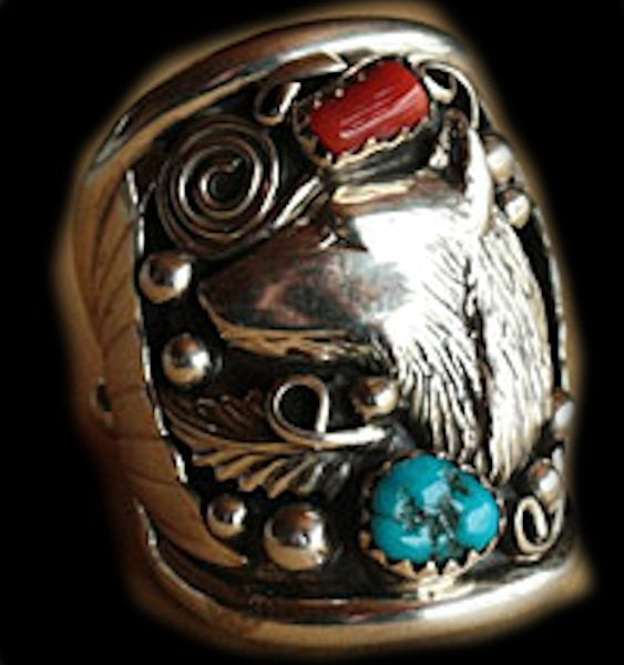 Bague Tête de Loup en Argent, Cabochons de Corail et de Turquoise