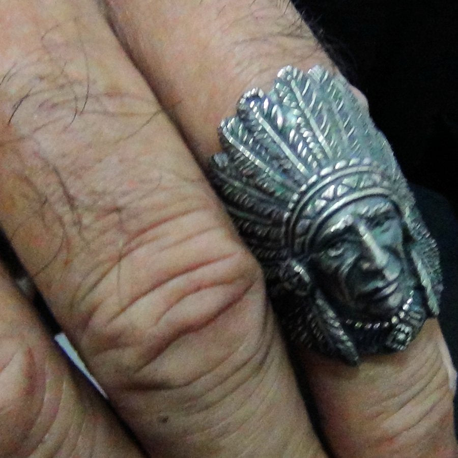 Bague Chef Indien en Argent Massif